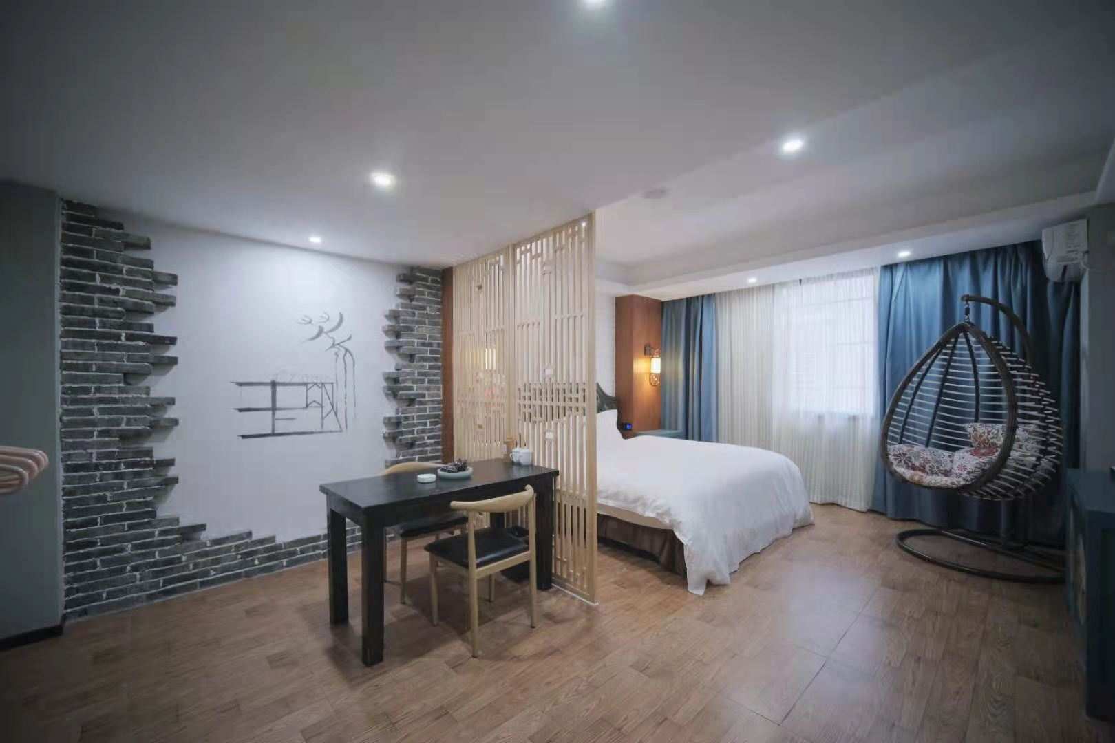 逸精品客栈(桂林国际会展中心店)