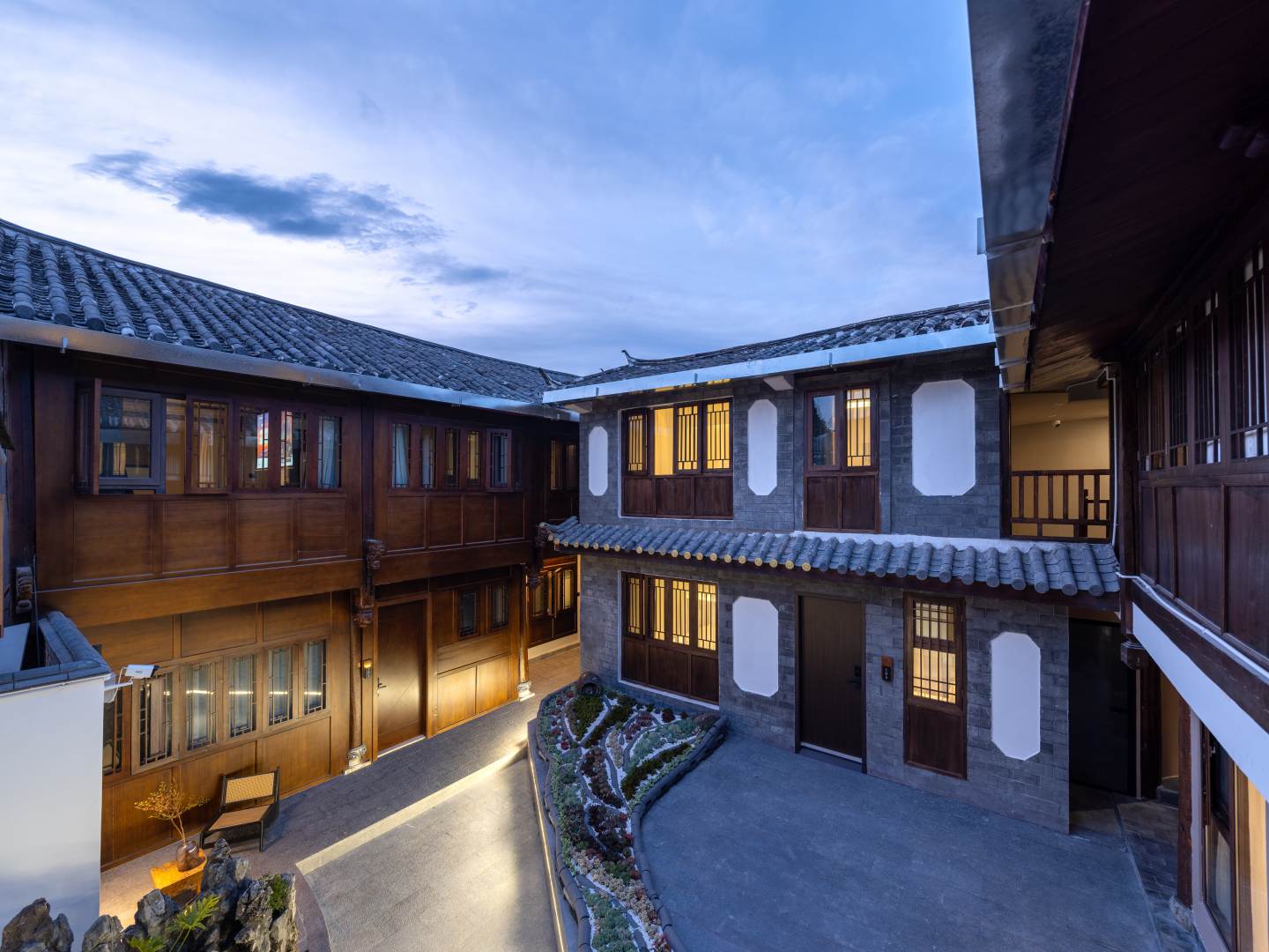 喜多娜·玉河行馆(丽江古城大水车店)