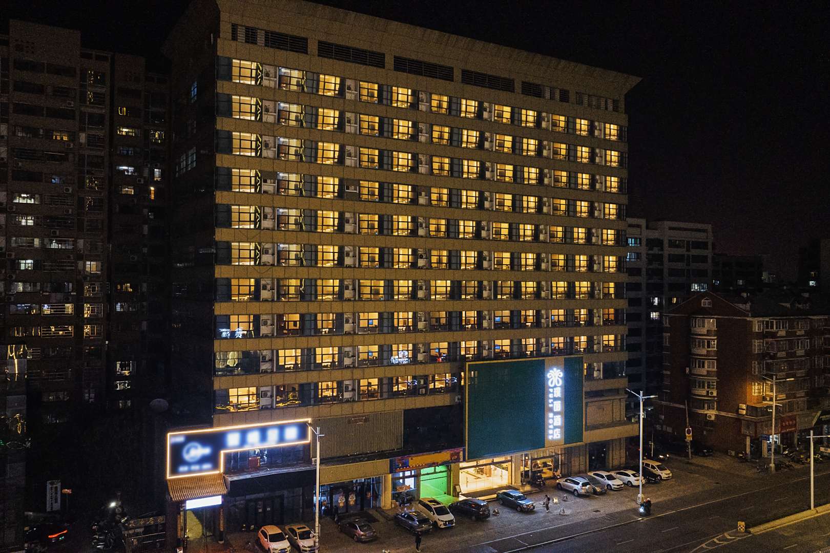 璞丽酒店(胜利中路店)