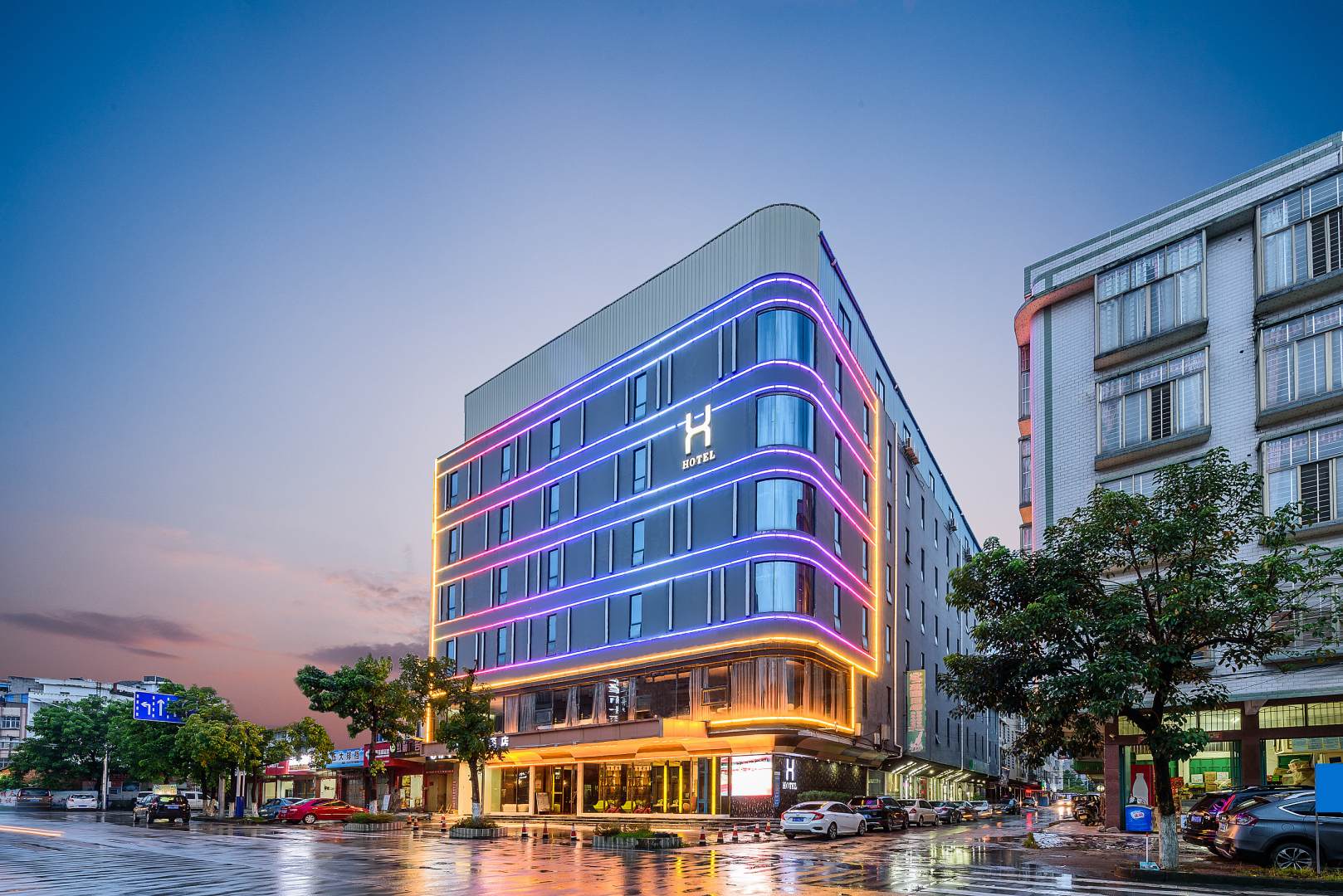 环宇酒店(灵山汽车总站店)