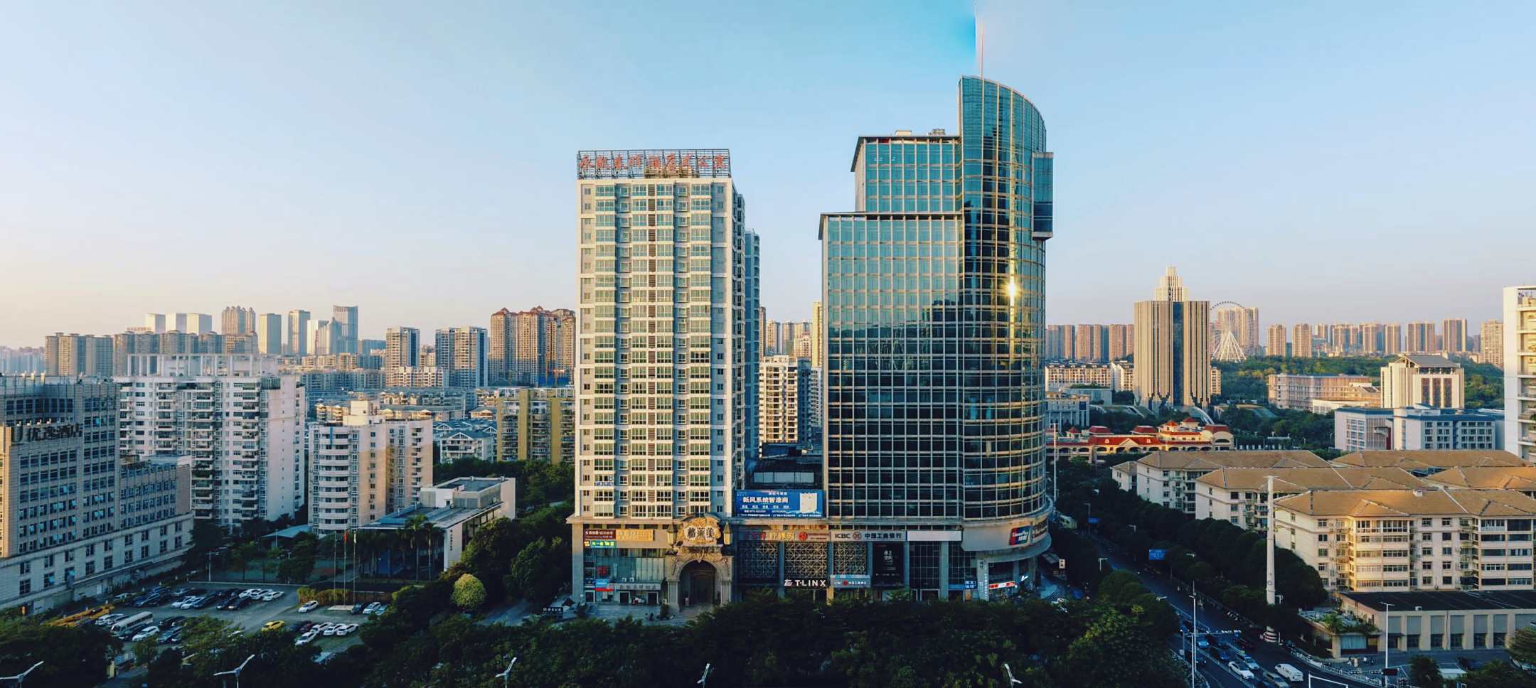 南宁永凯春晖酒店(南宁东站万象城地铁站店)