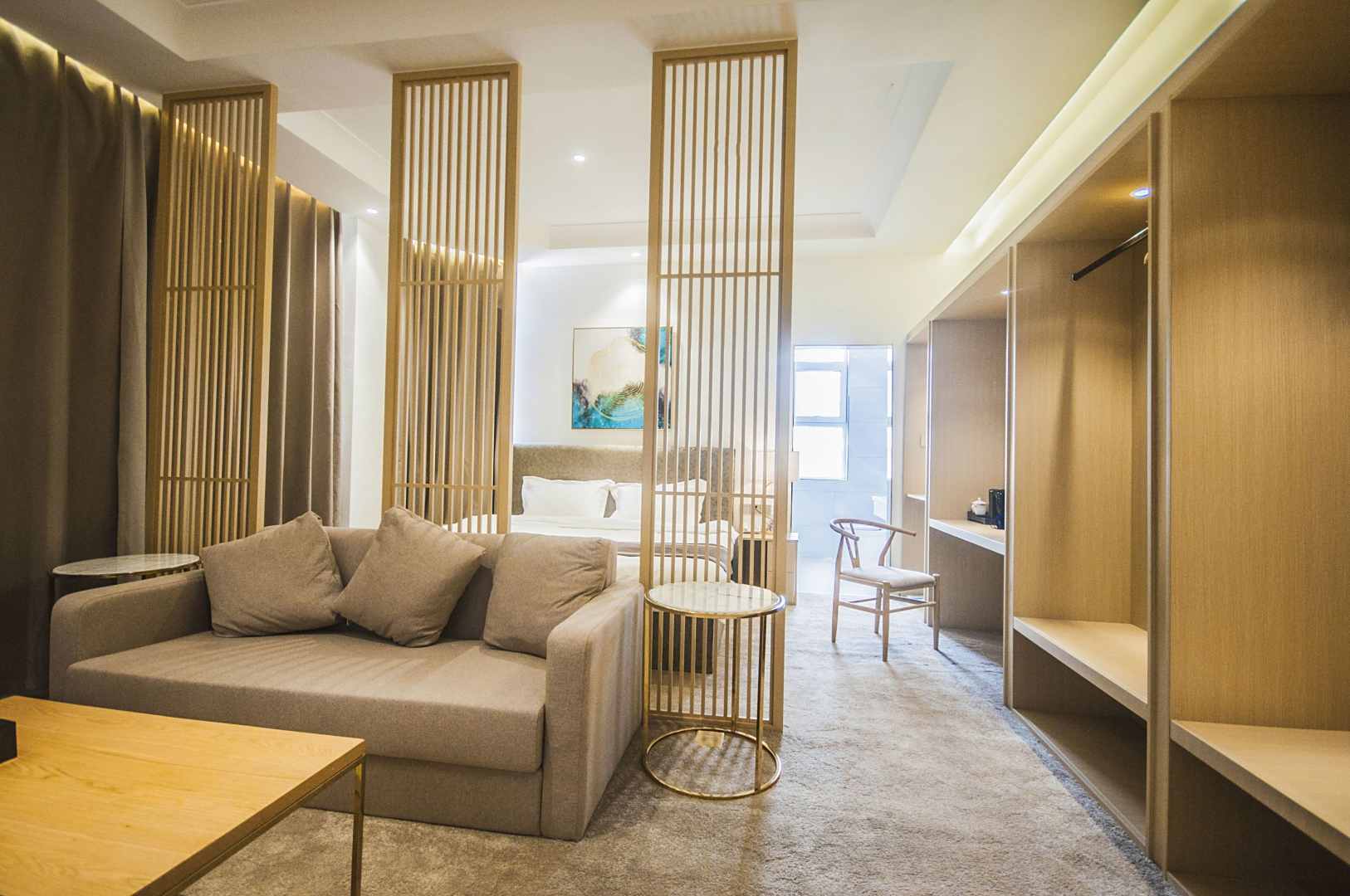 蓝精灵宾馆(普兰店万达店)