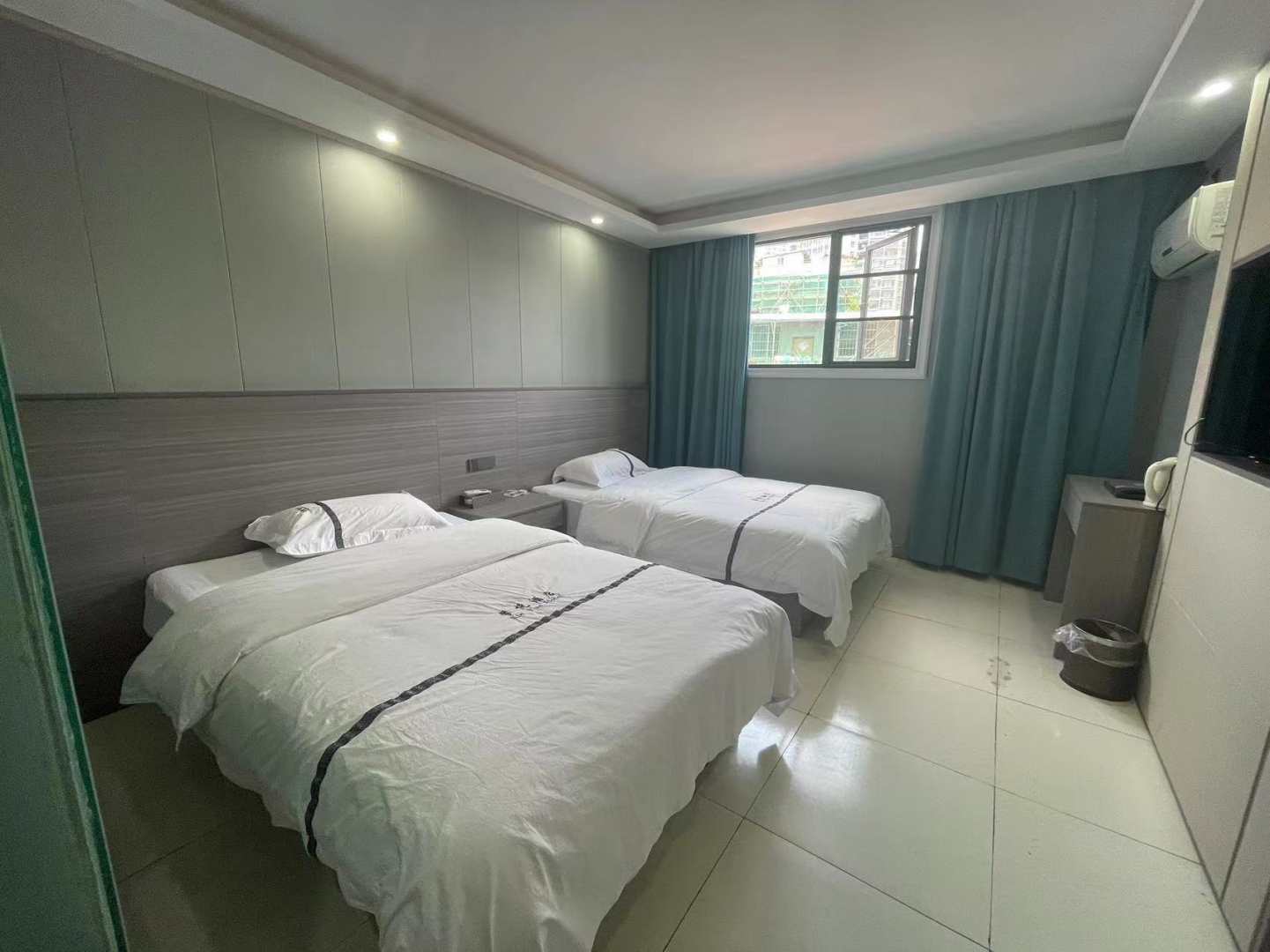 馨悦宾馆(宅吉路店)