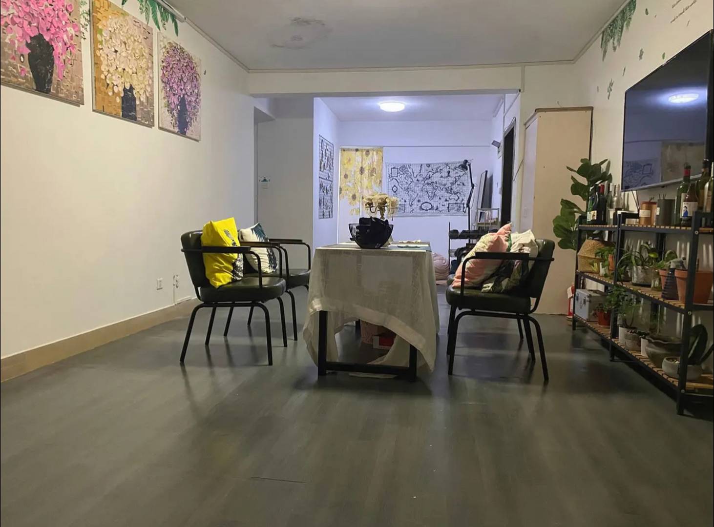 山禾女生青年旅舍(广西大学地铁站店)