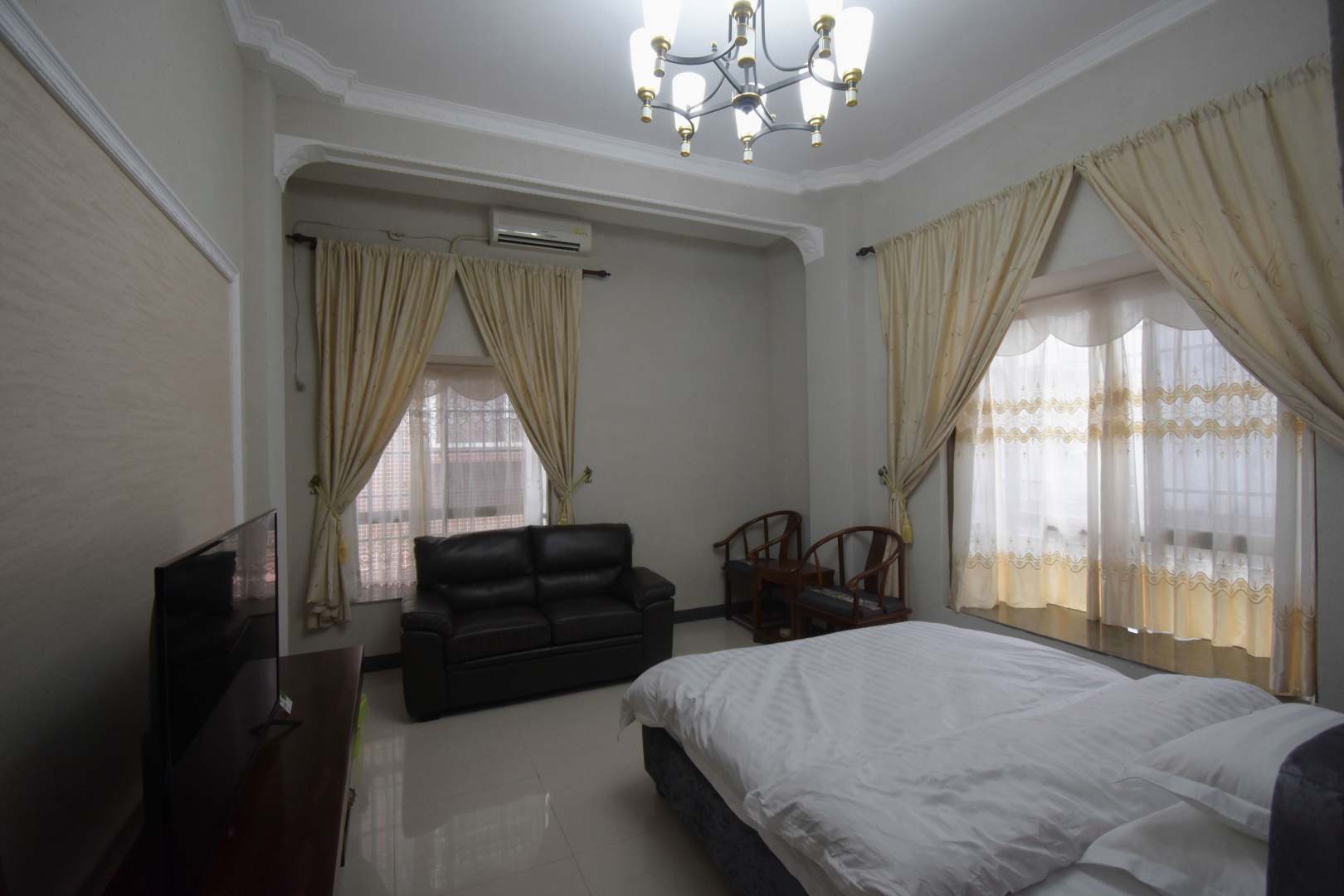 东兴国门e号民宿