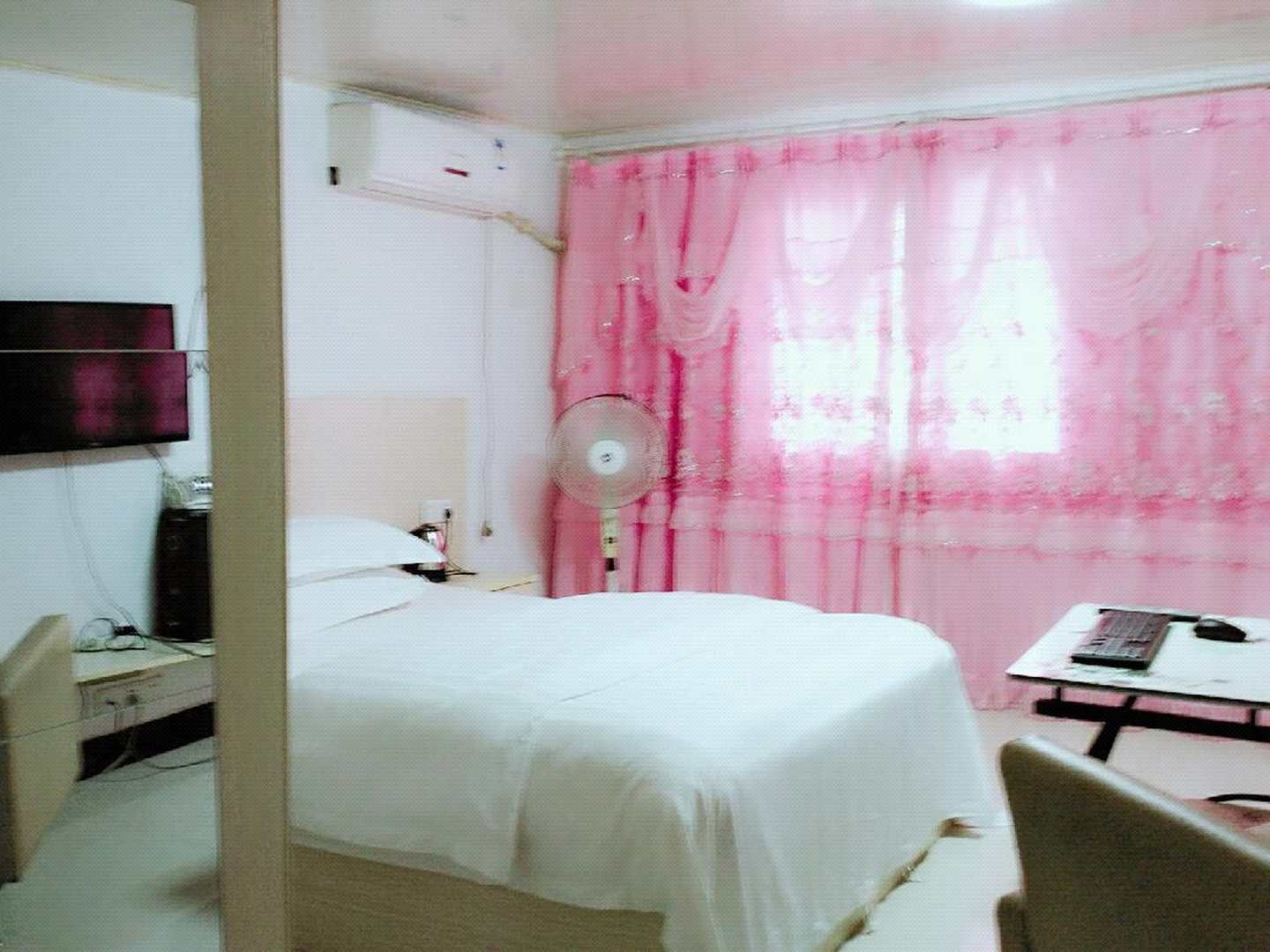 芜湖我薇宾馆(澛港综合大市场店)