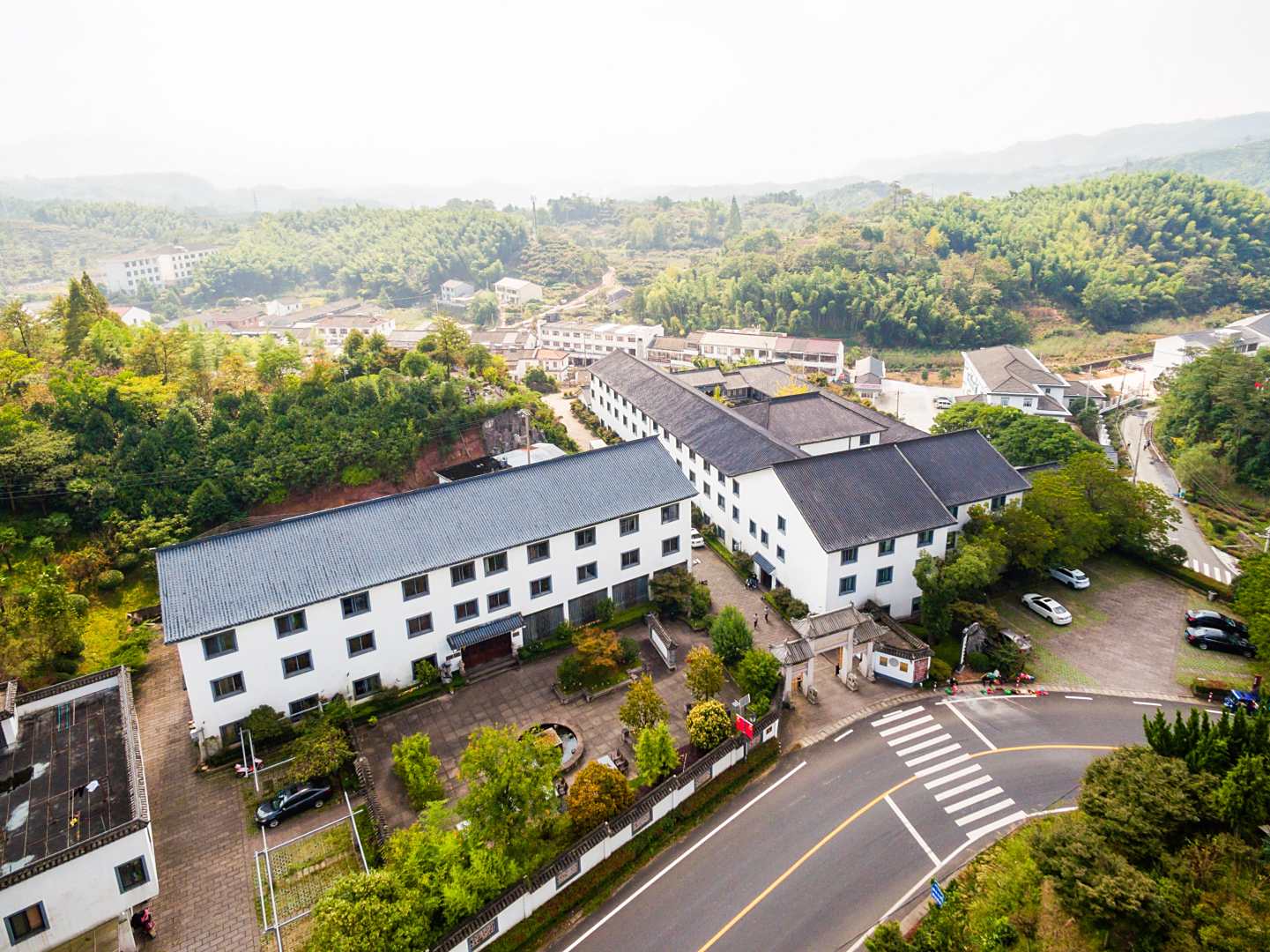四明山书画院酒店