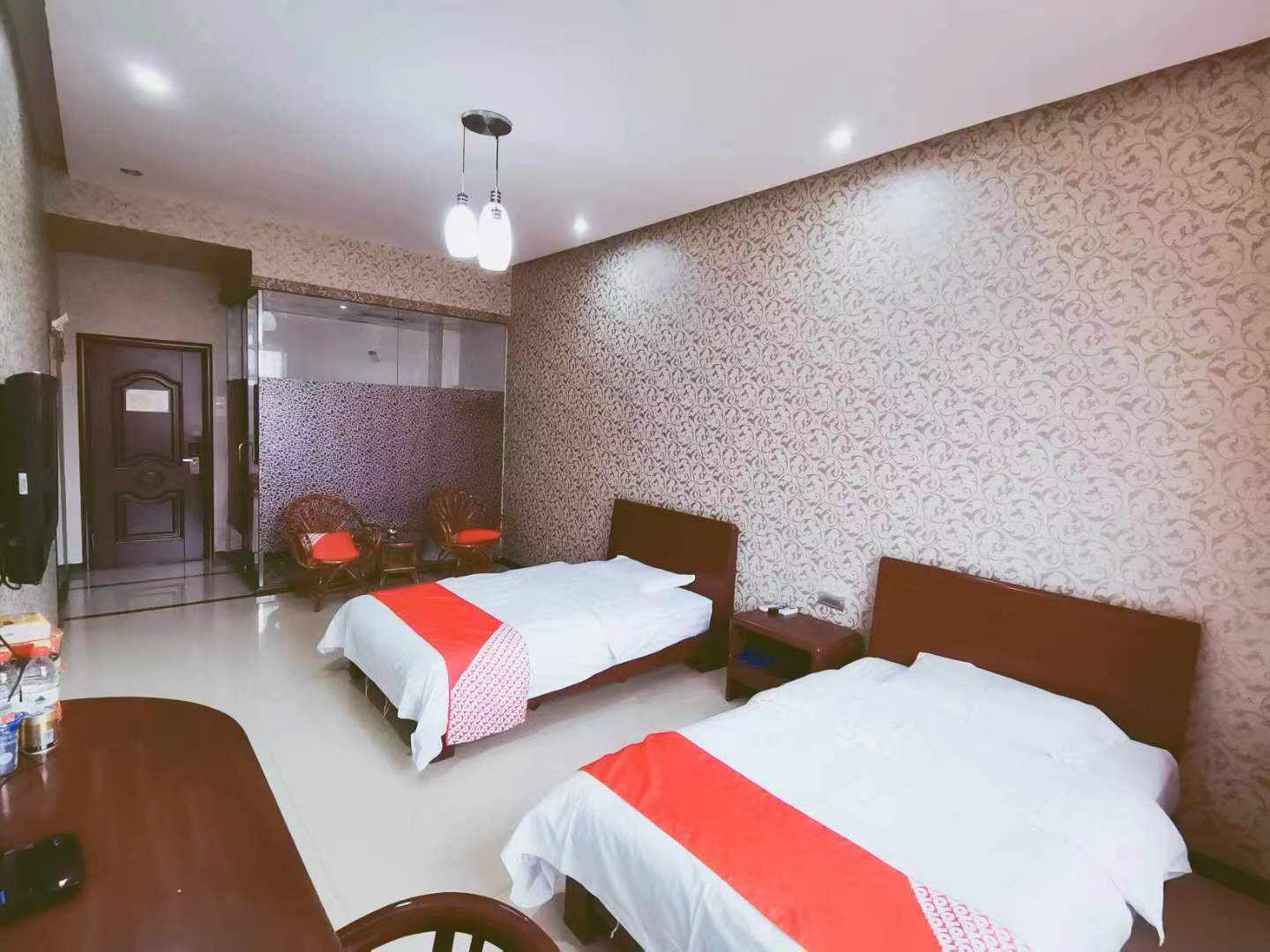 OYO百湖宾馆(乘风店)