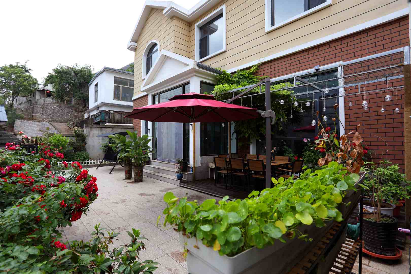 花筑静水山居民宿(野三坡百里峡景区店)