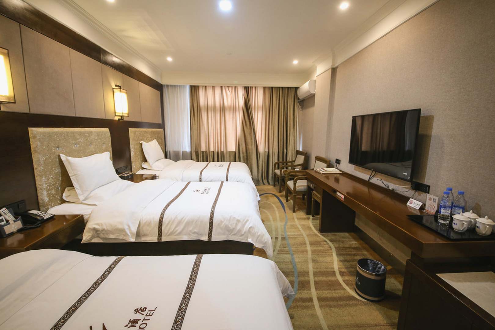 华谊大酒店
