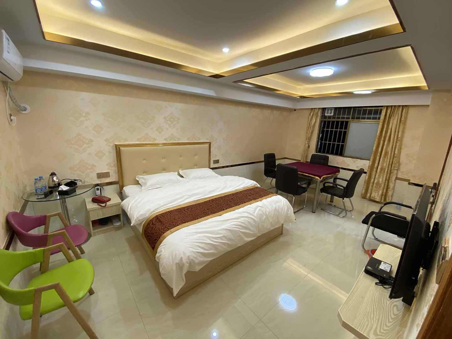 鹏业客栈