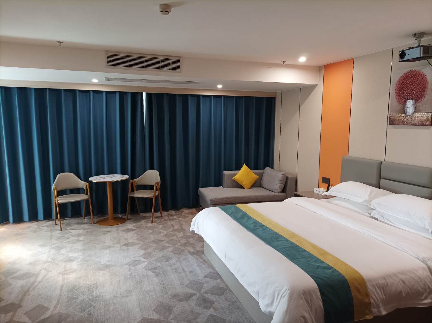 海丰鼎盛酒店