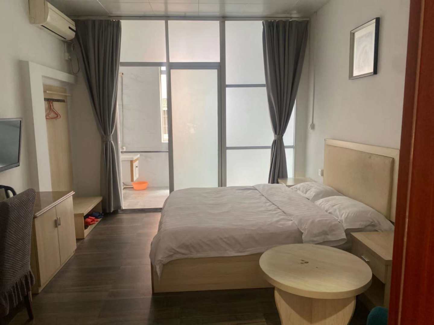 稀桥旅馆(登高西路店)