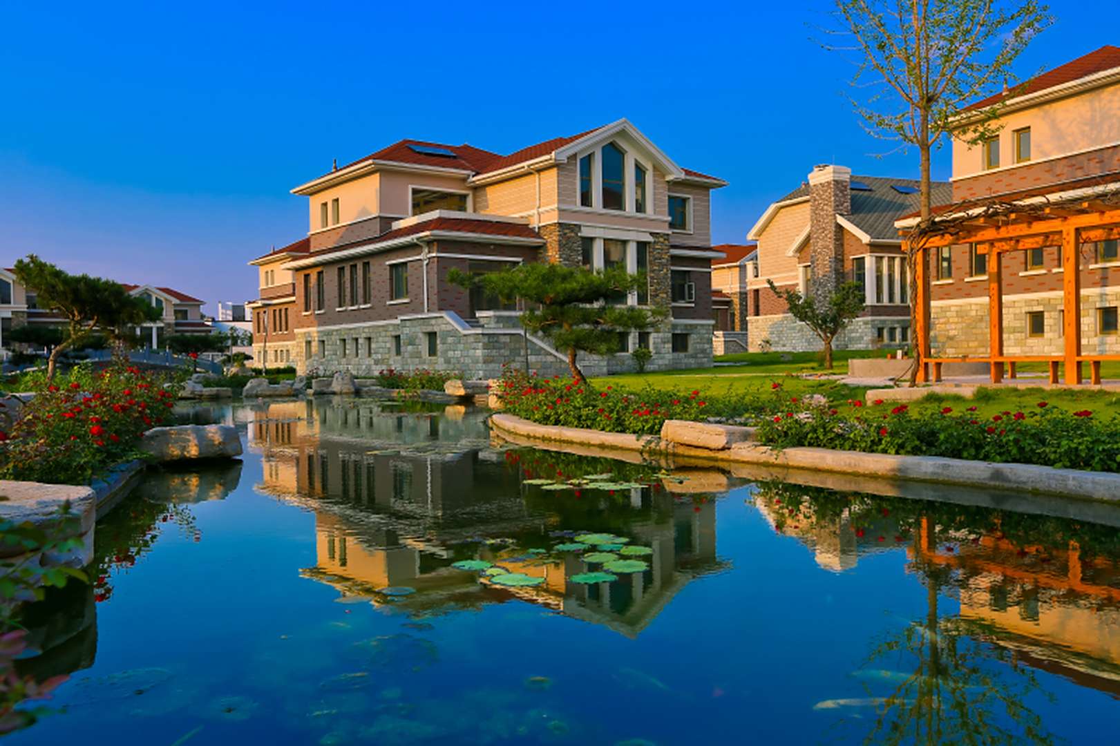 揽翠湖(天沐)温泉度假村