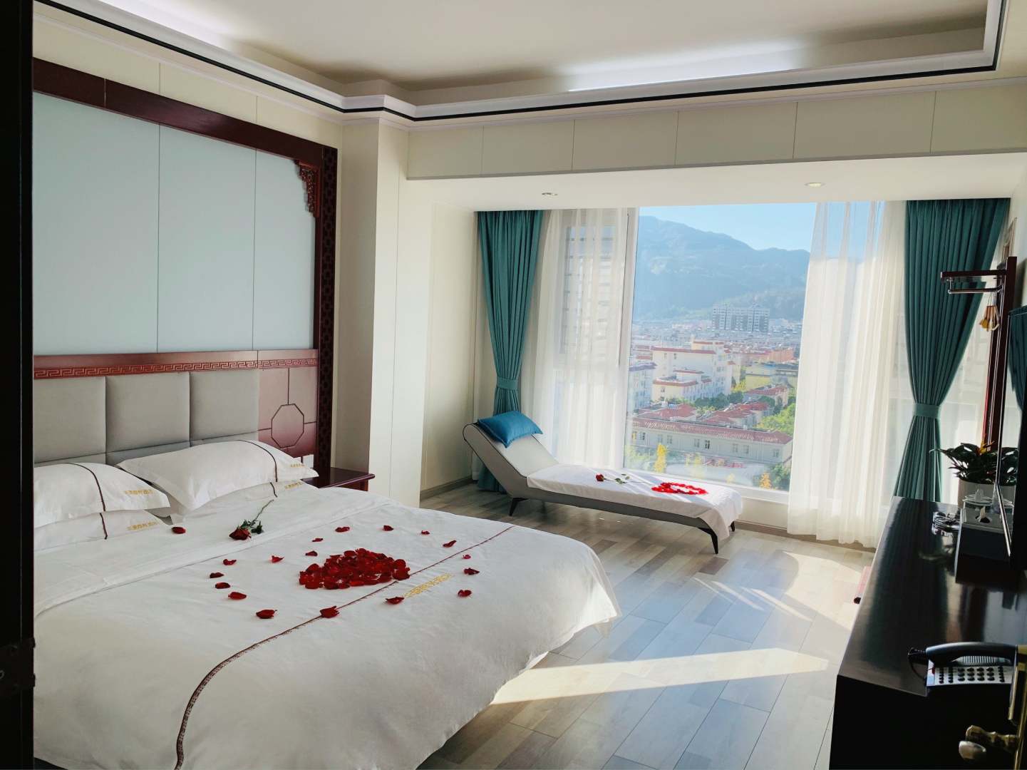 华源HOTEL(临沧市二院店)