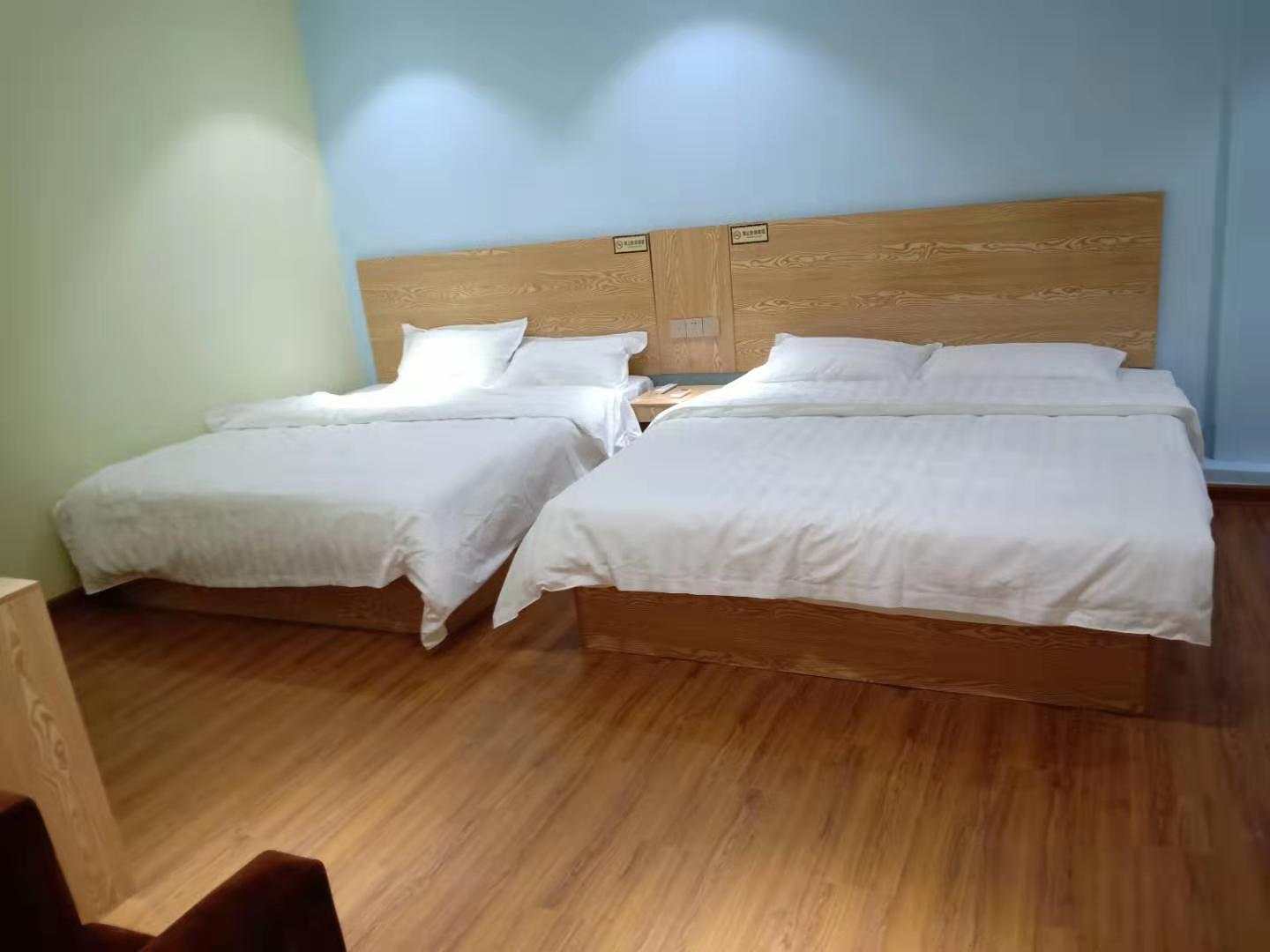 亳州市湖香阁快捷宾馆
