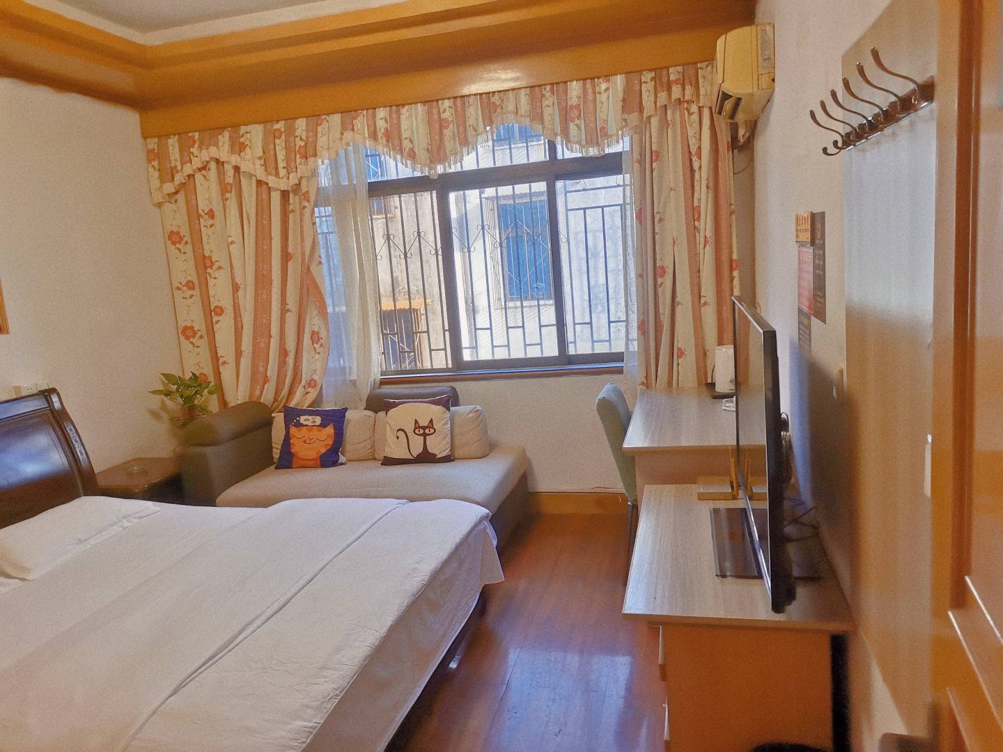 宁波怡坊宾馆(宁波栎社机场店)