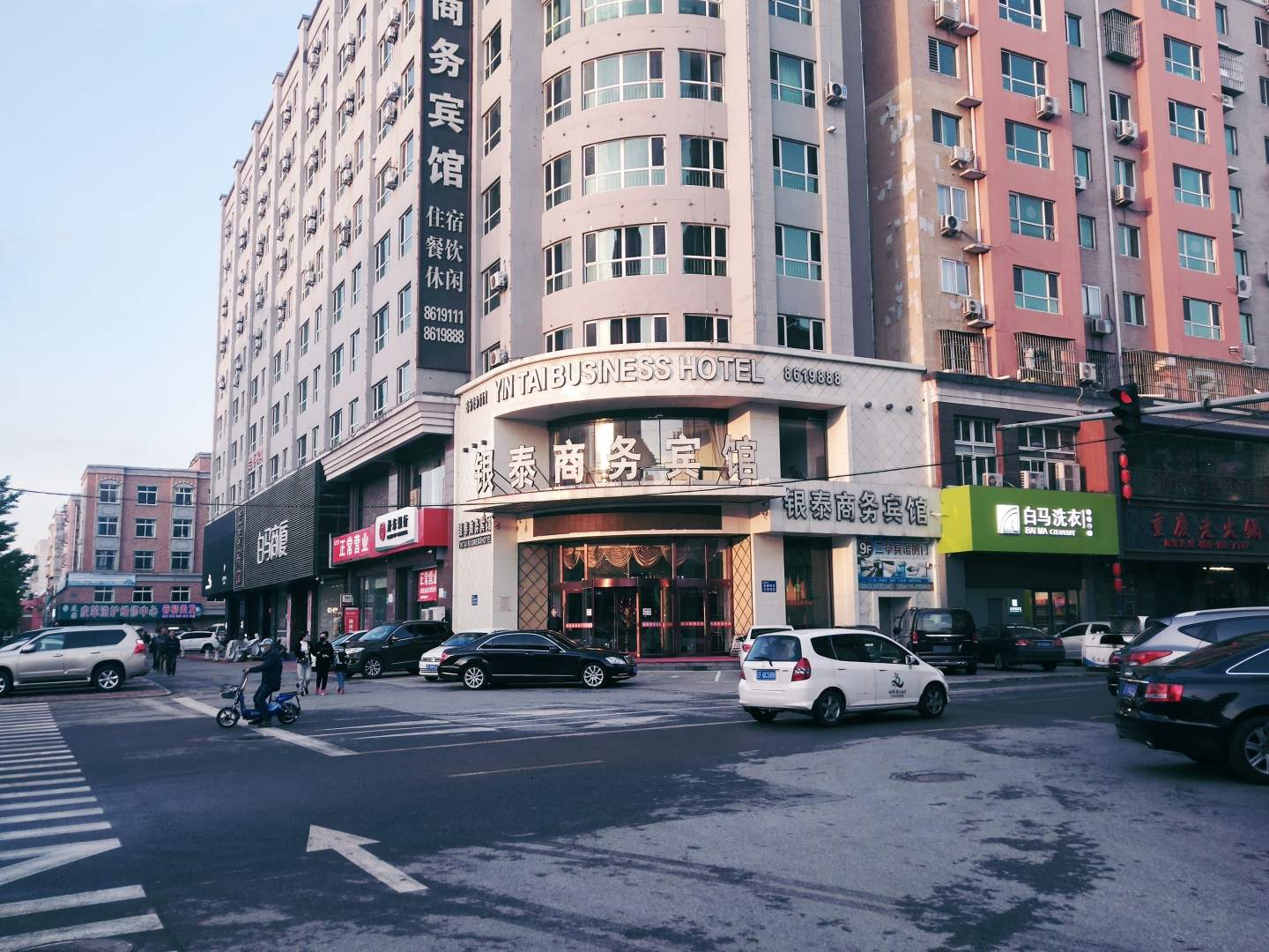 银泰商务宾馆(石桥路店)