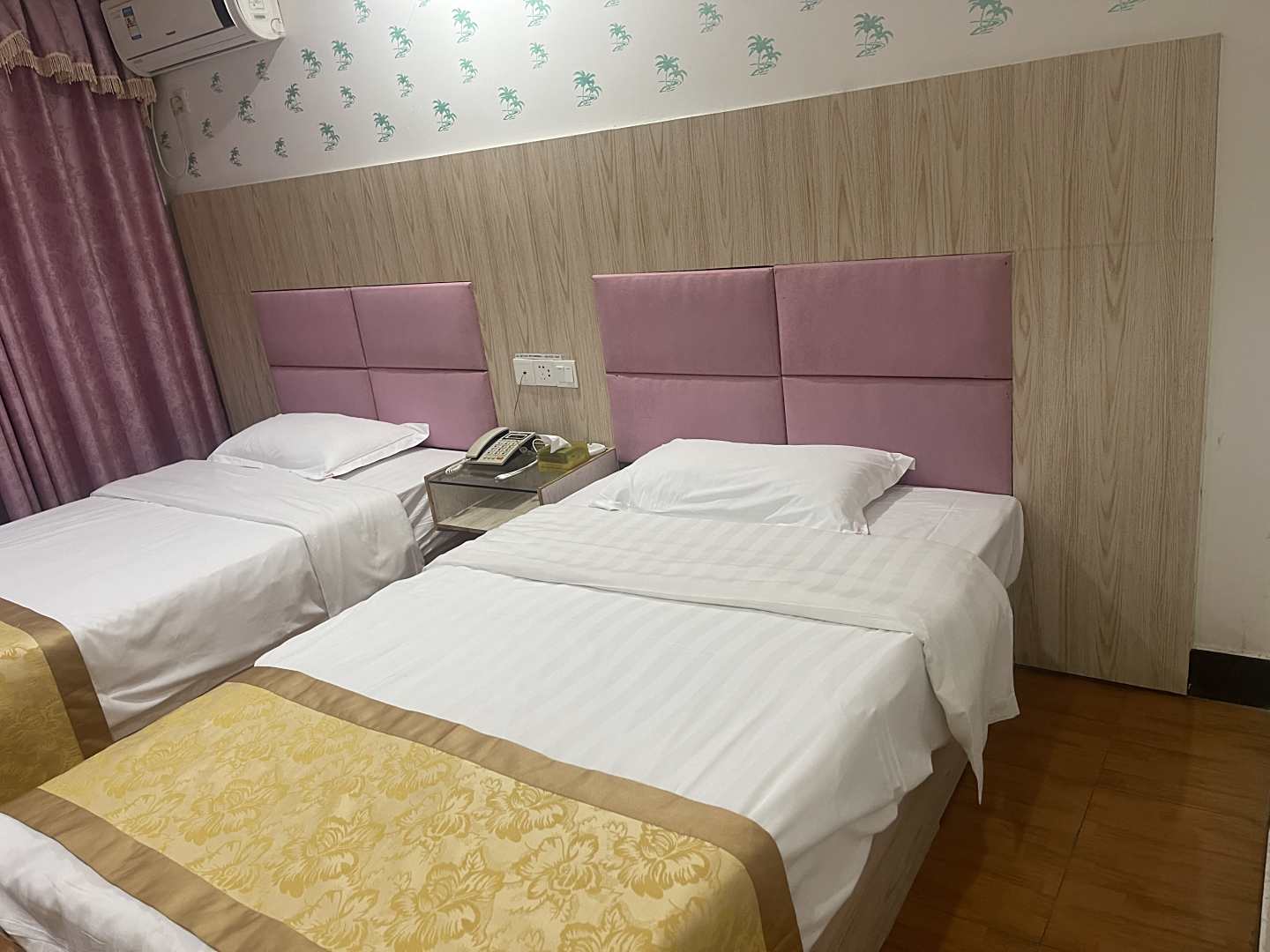 长胜客旅馆(广东药学院中山校区店)