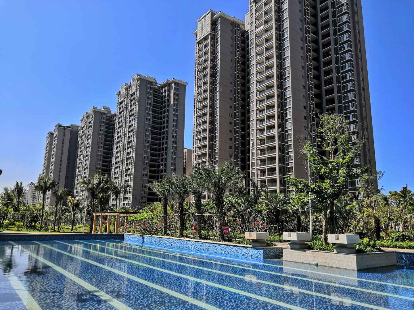 华夏旅居度假公寓(澄迈老城南海之滨店)