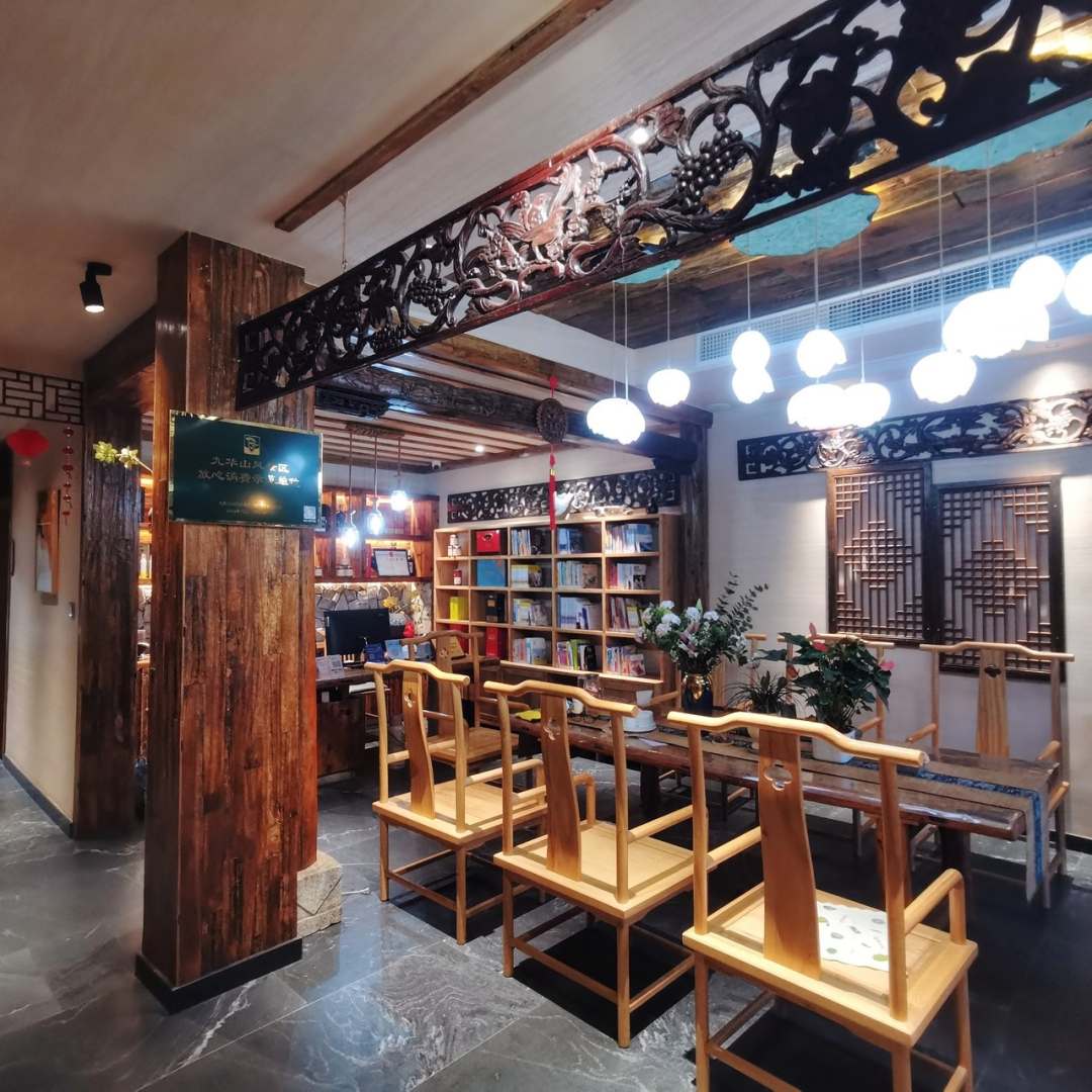 姐妹食尚朴宿亲子休闲度假禅修民宿(九华山换乘中心店)