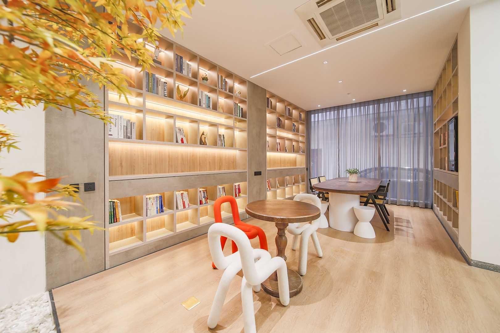 季纷·清尘酒店(丽水开发路高铁站店)