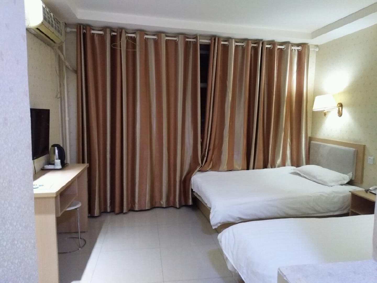 千禧宾馆(昌吉学院店)