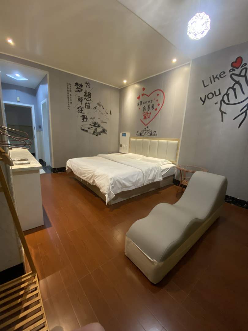 铜陵忆江南宾馆(铜陵万达广场店)