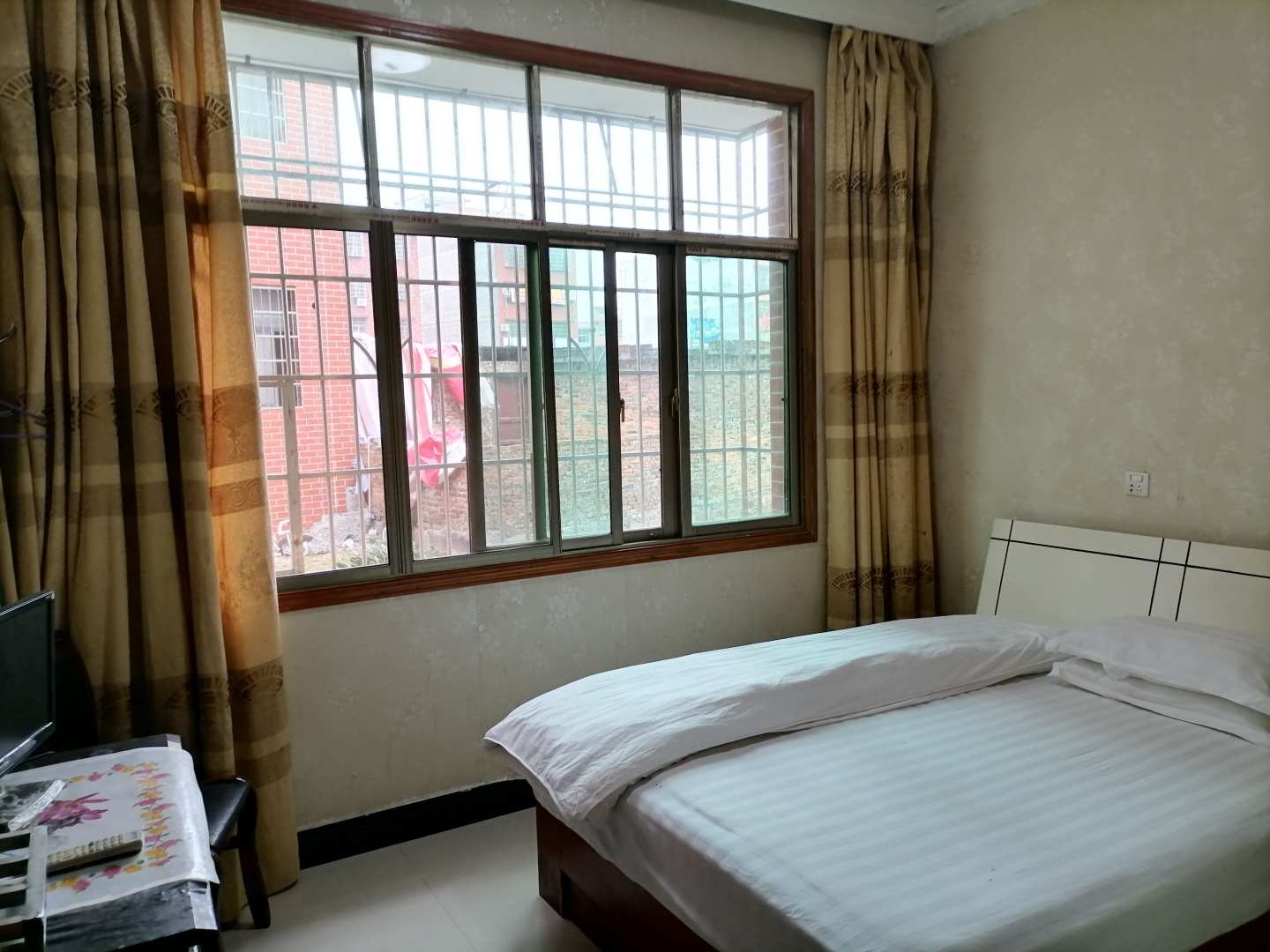 宏瑜旅馆式出租屋