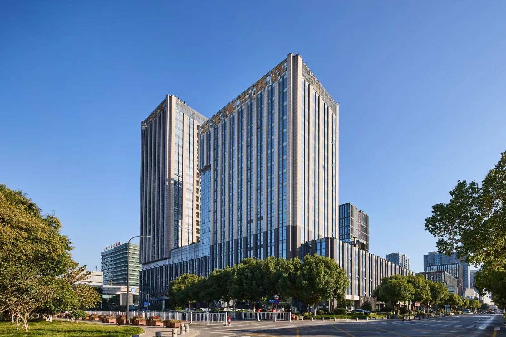泊金湾大酒店