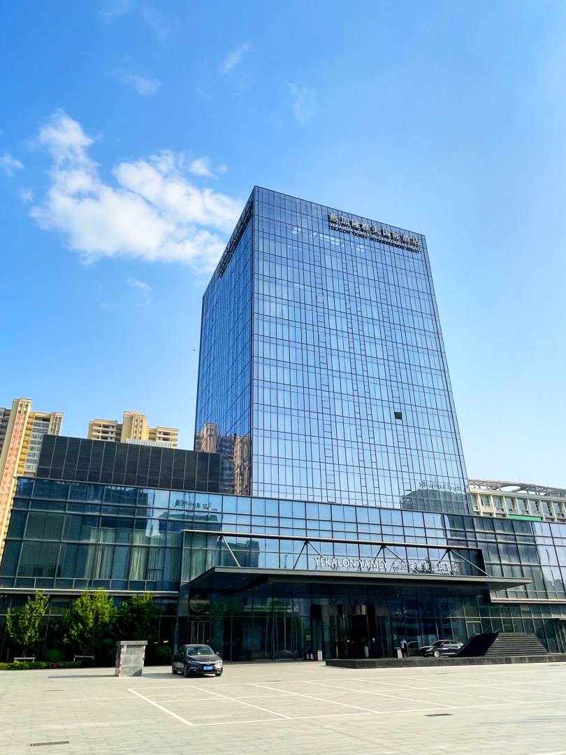 麻城燕加隆雅美国际酒店