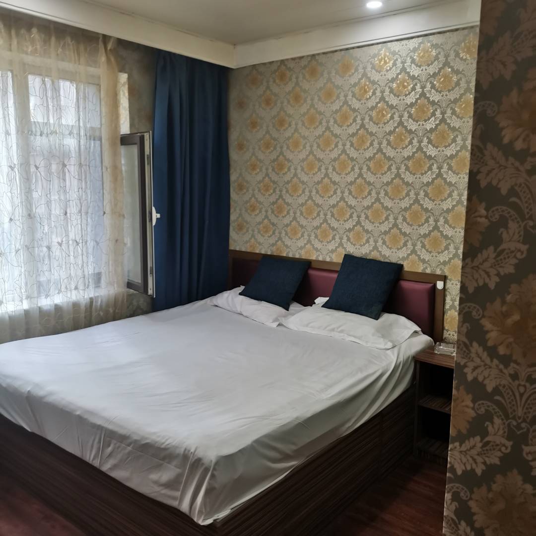 丹东宏达宾馆(振四街店)