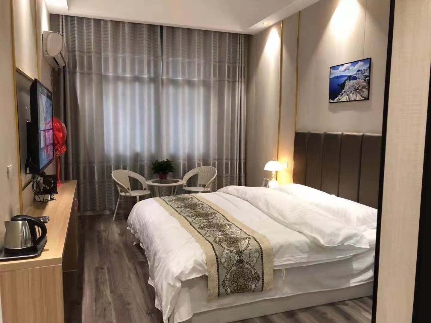 竹溪就业宾馆(023乡道店)