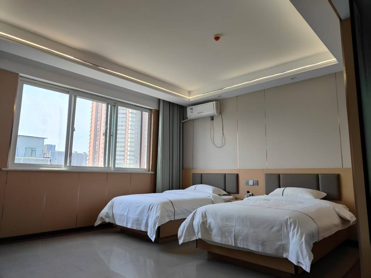 新乡怡和宾馆(建设东路店)