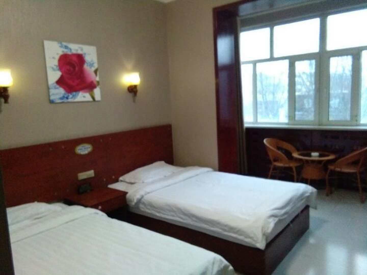 尼勒克一家快捷酒店