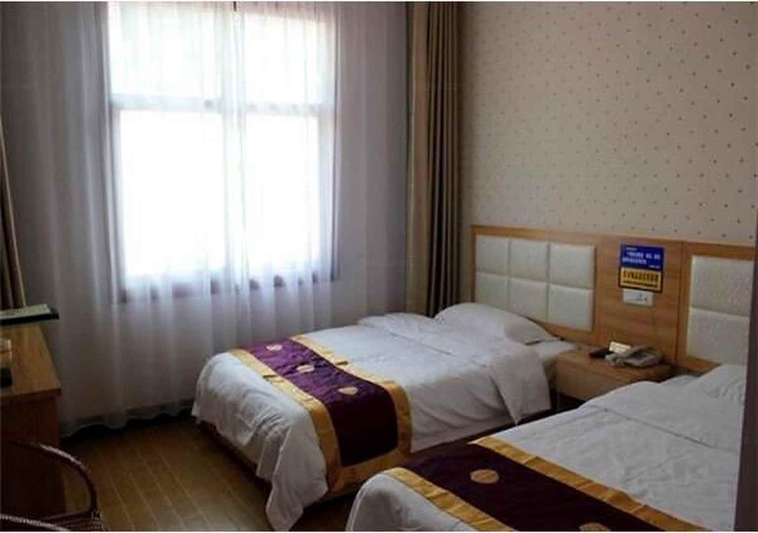 石泉金龙宾馆