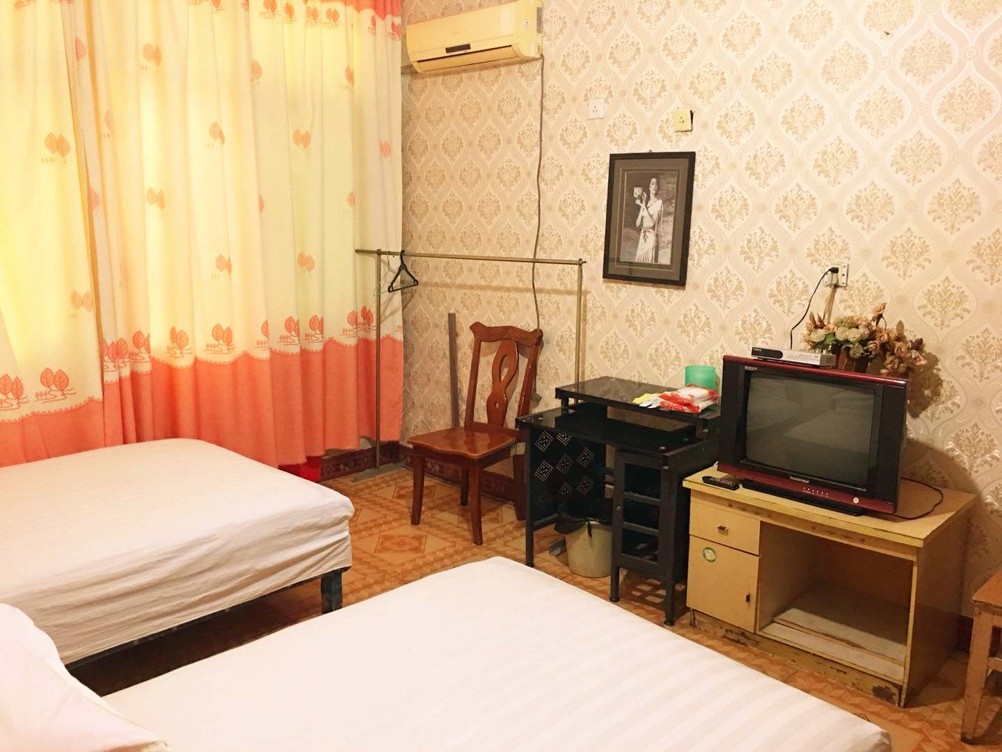 鑫兴宾馆(交通大道店)