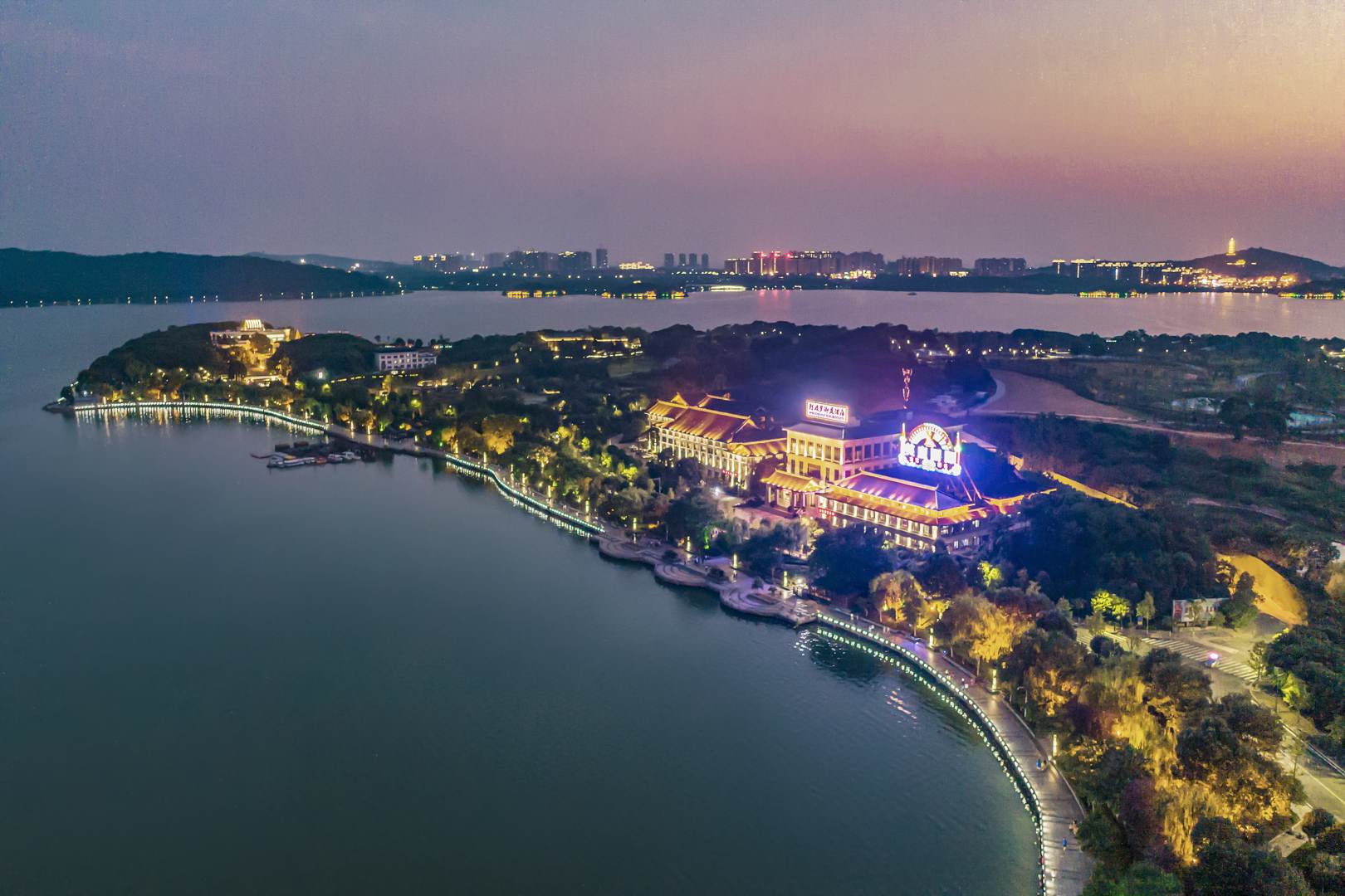 阿波罗御庭酒店