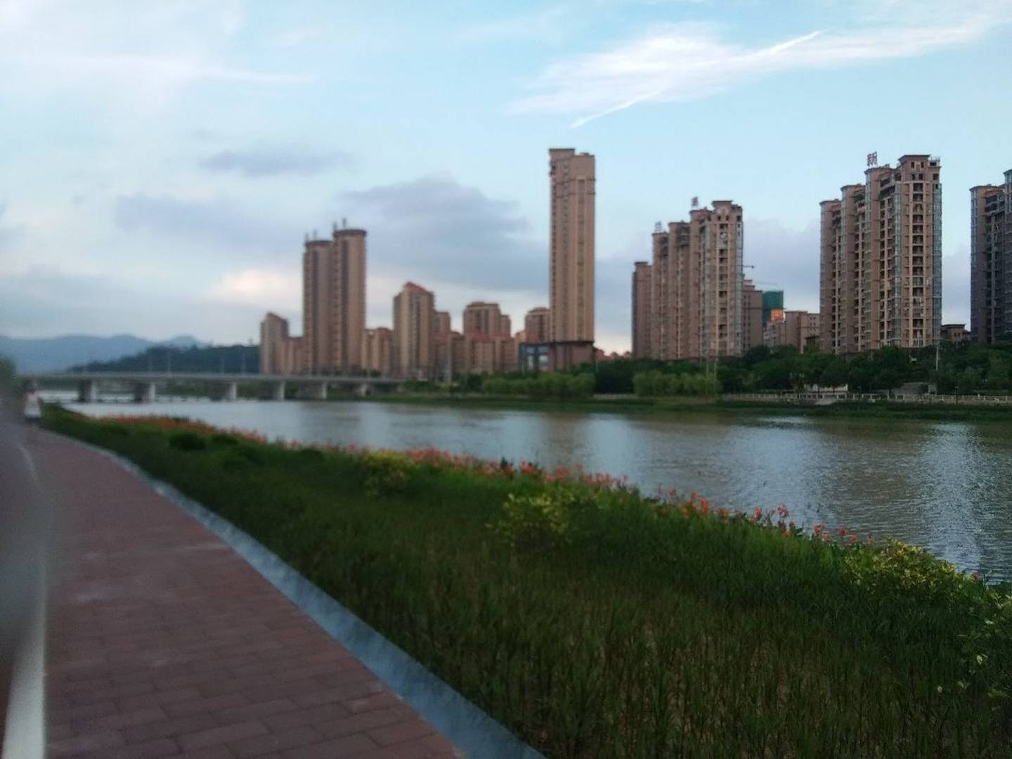 南沣宾馆(鲤东路店)