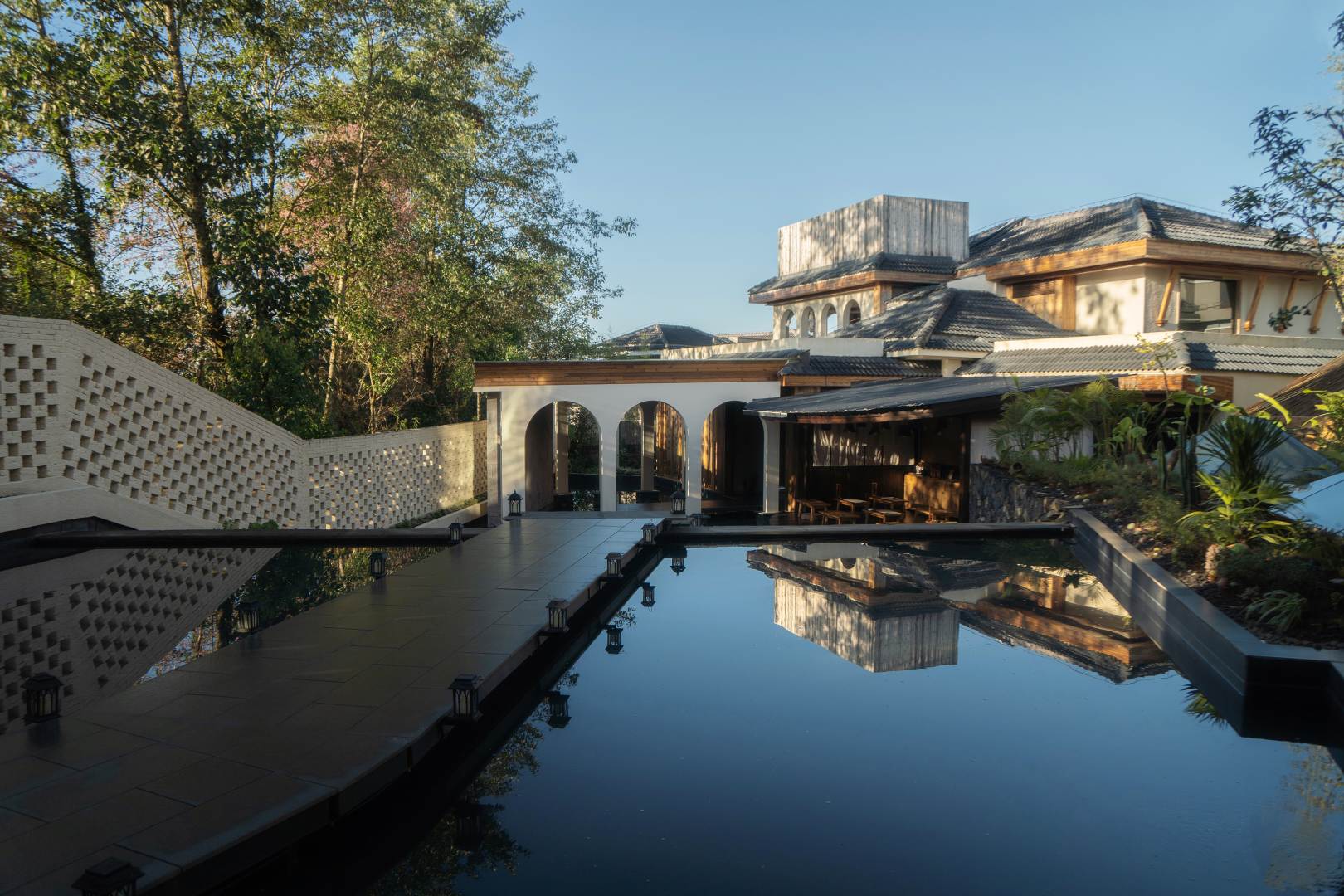 三宅一界温泉森氧酒店