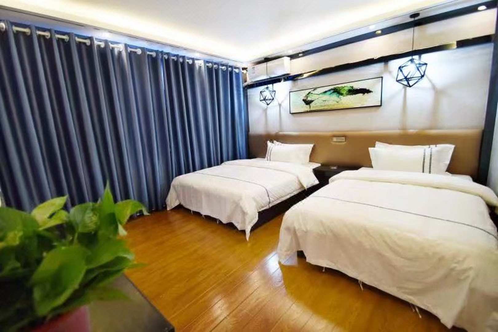 咸阳尚爱商务宾馆(机场店)