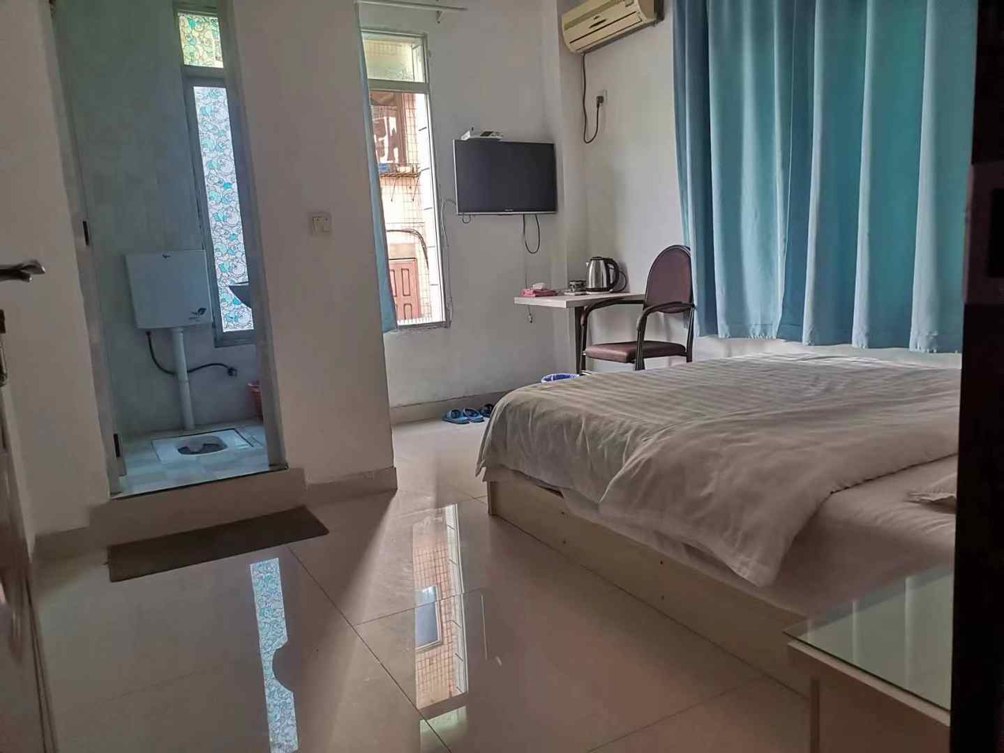 自贡零点旅馆