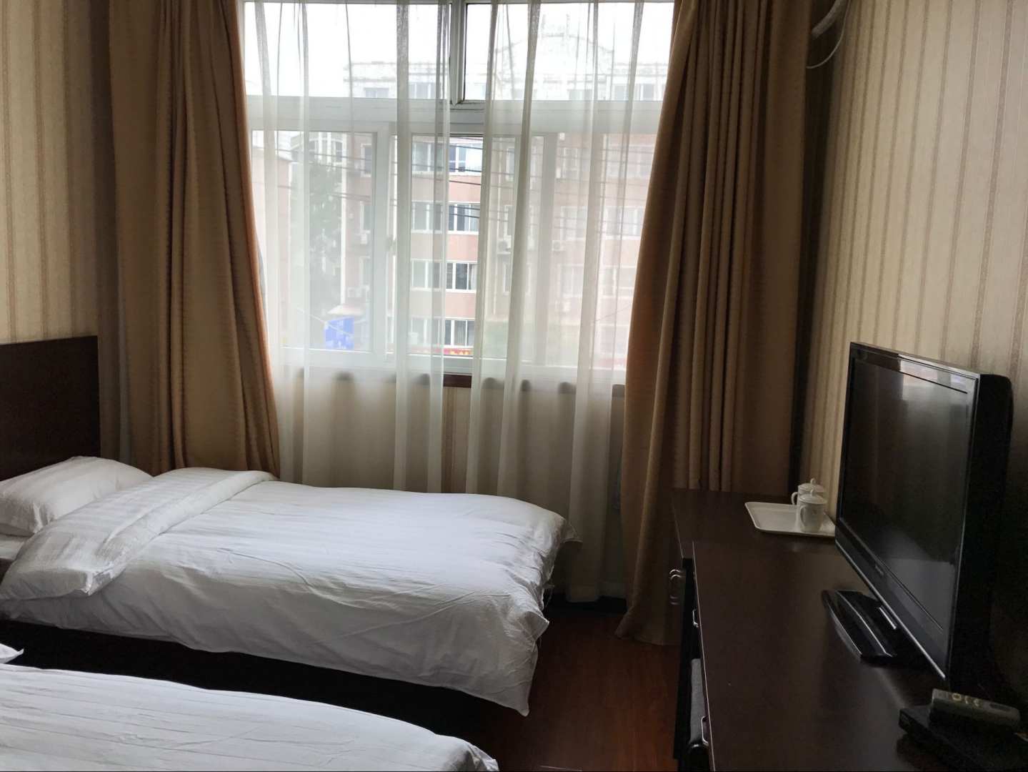 皇城商务宾馆(虢国东路店)