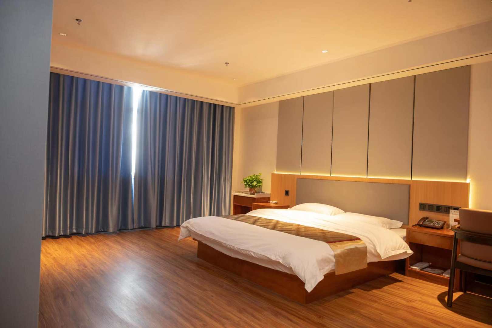 靖远县星宏大酒店