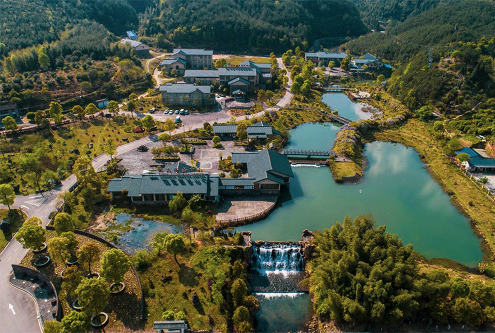 邵武云灵山温泉度假九点