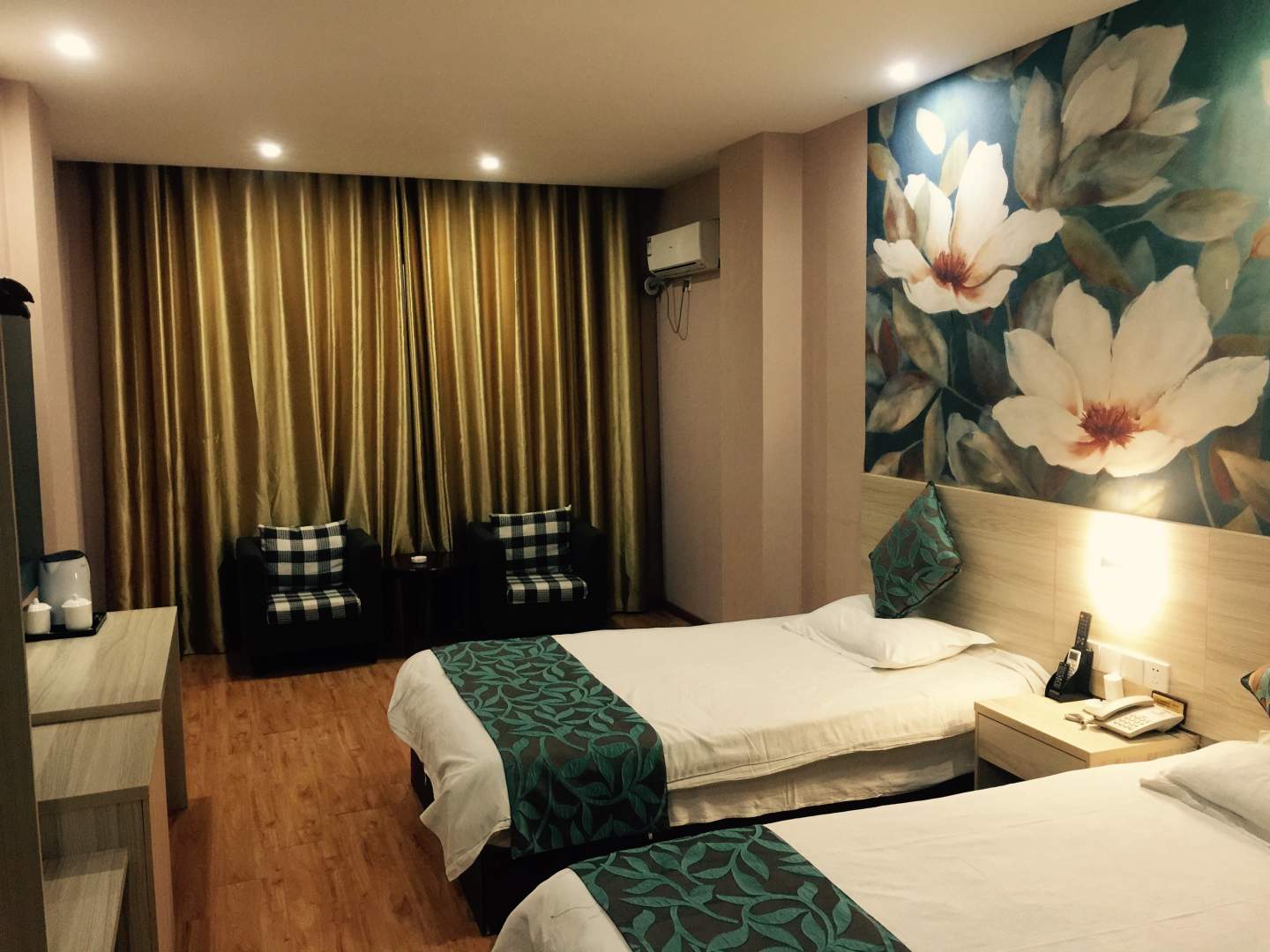 99快捷旅馆(利辛店)