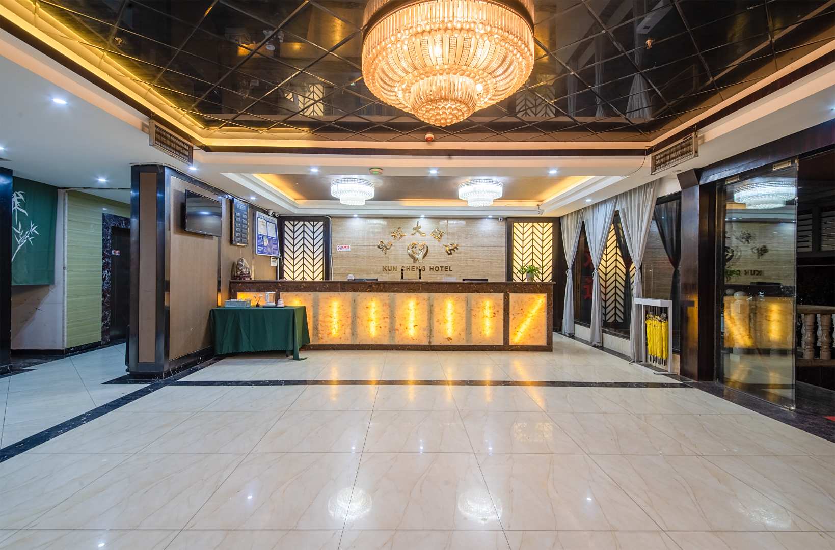 昆程大酒店