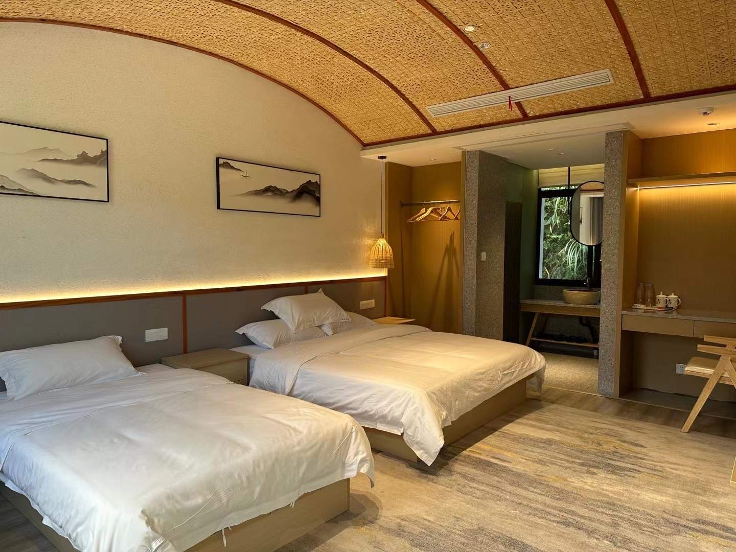 岳西临韵山居