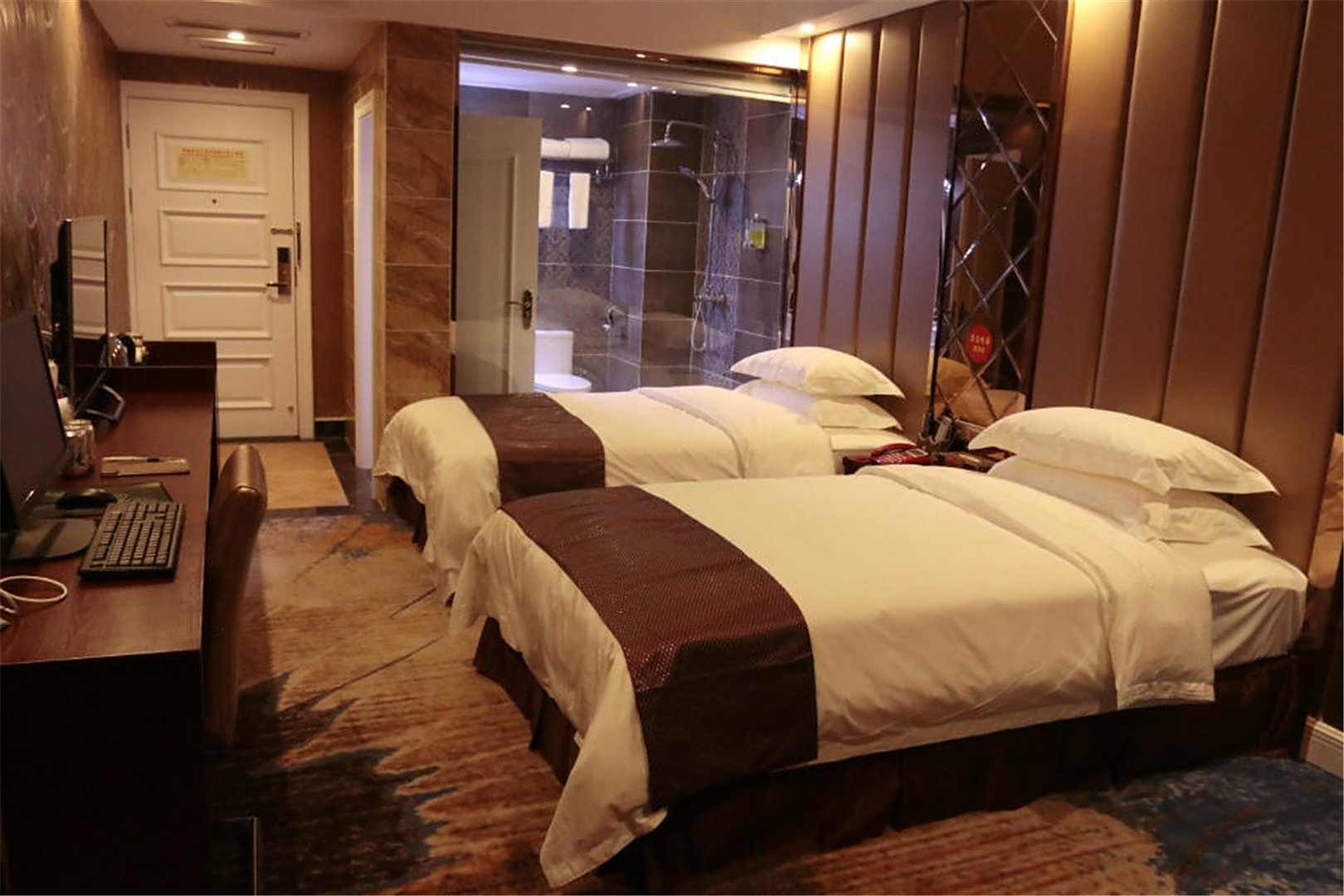 凉山四季阳光大酒店