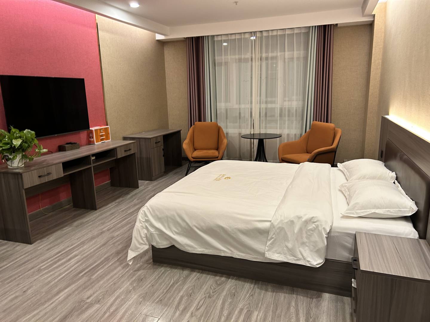 伊宁海牙酒店